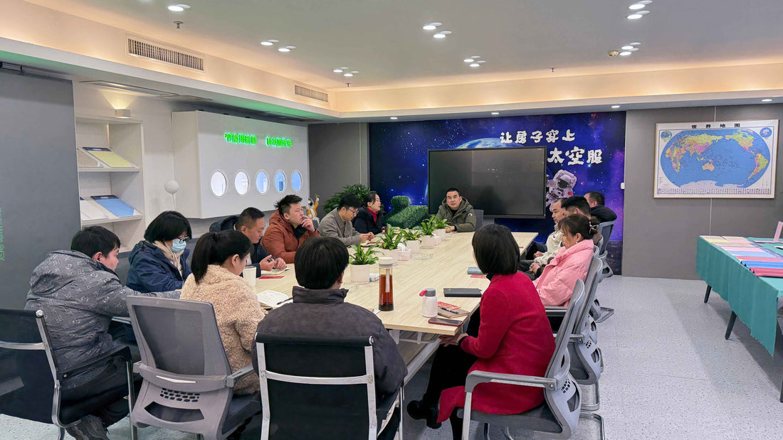 Wishing a prosperous start to work in the Year of the Snake — Liuyi New Materials forge ahead with diligence and determination!